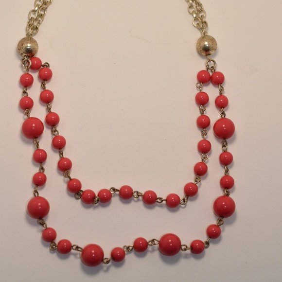 Jewelry - vintage necklace